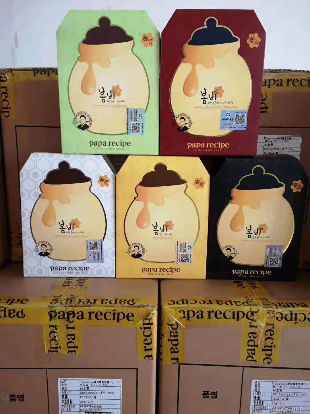 Ĥ